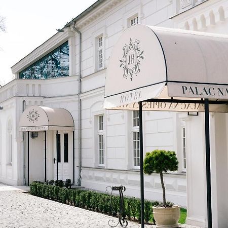 Palac Na Opieszynie เชสเนีย ภายนอก รูปภาพ