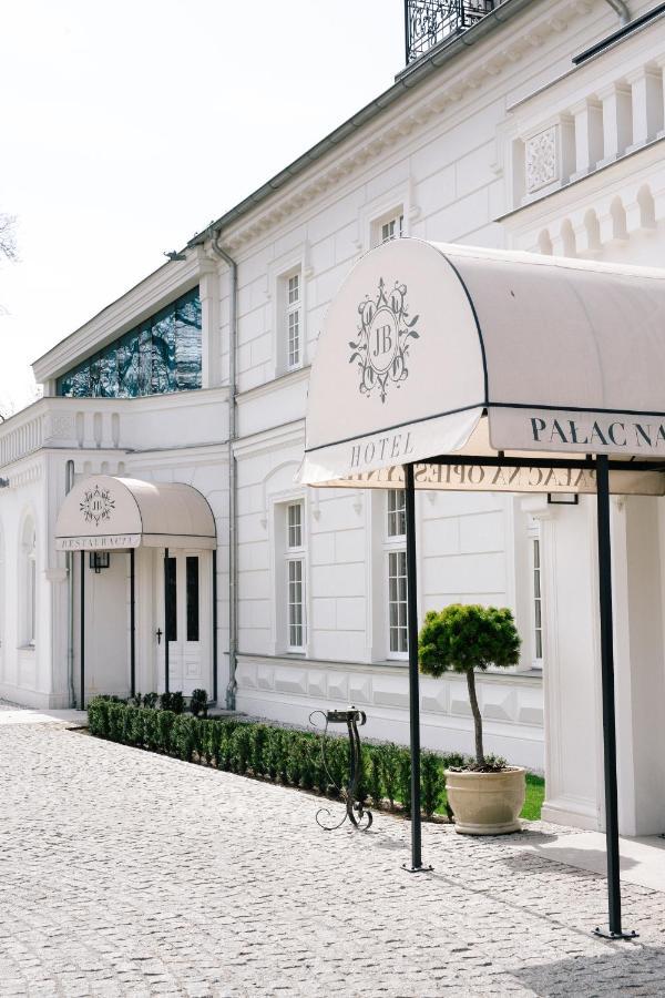 Palac Na Opieszynie เชสเนีย ภายนอก รูปภาพ